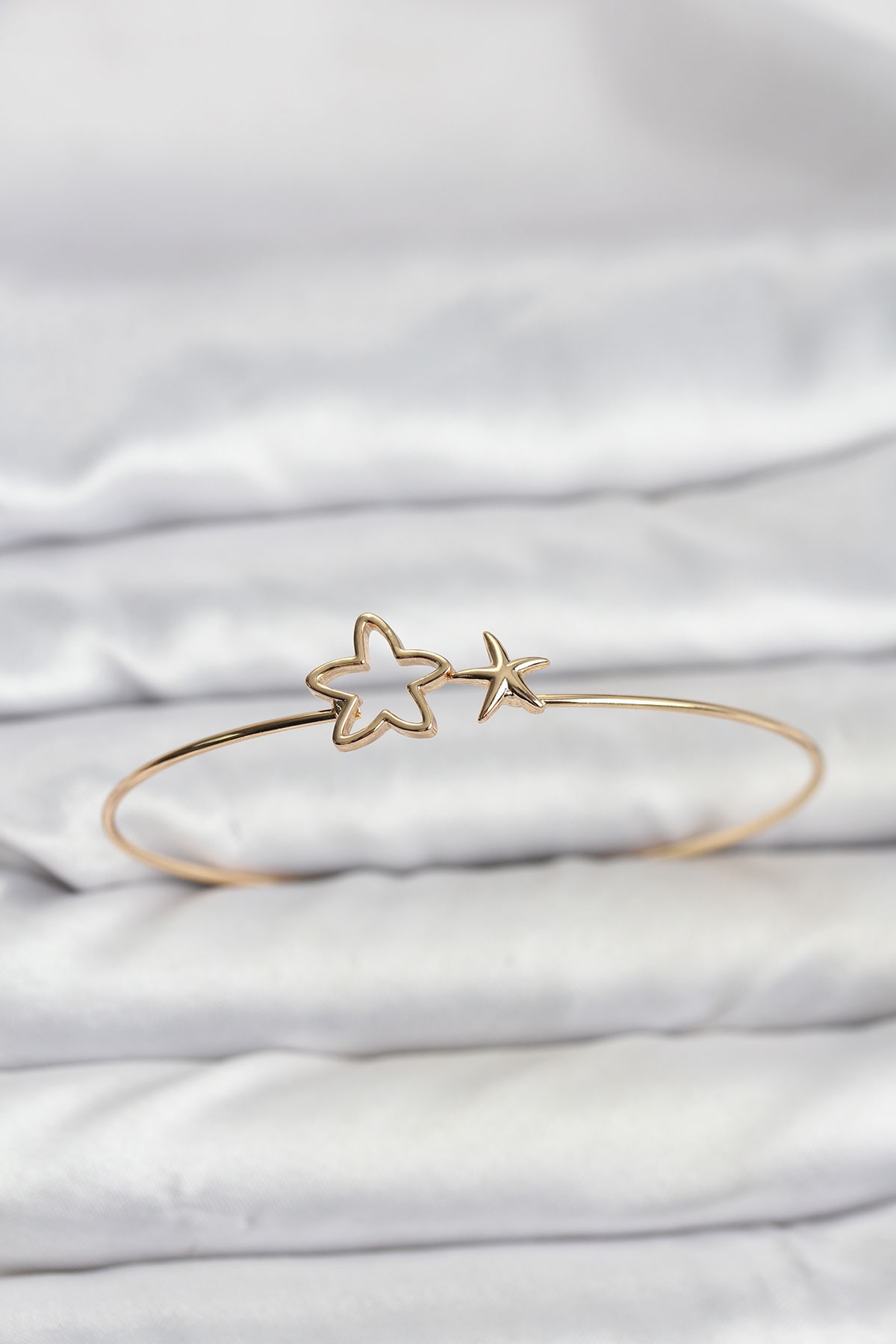 Yıldız Model Gold Renk Bileklik 5886