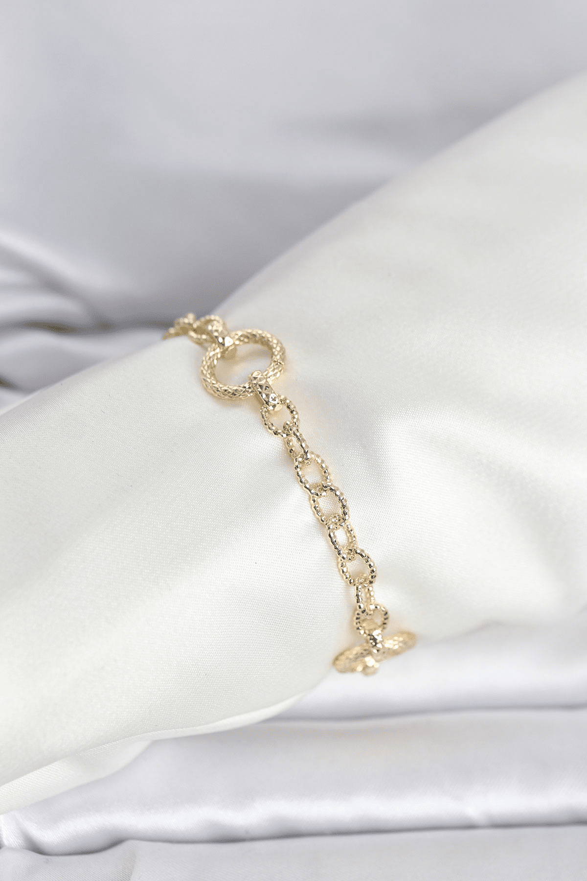CM 14K Gold Renk Lazerli Halka Model Kadın Bileklik 5886