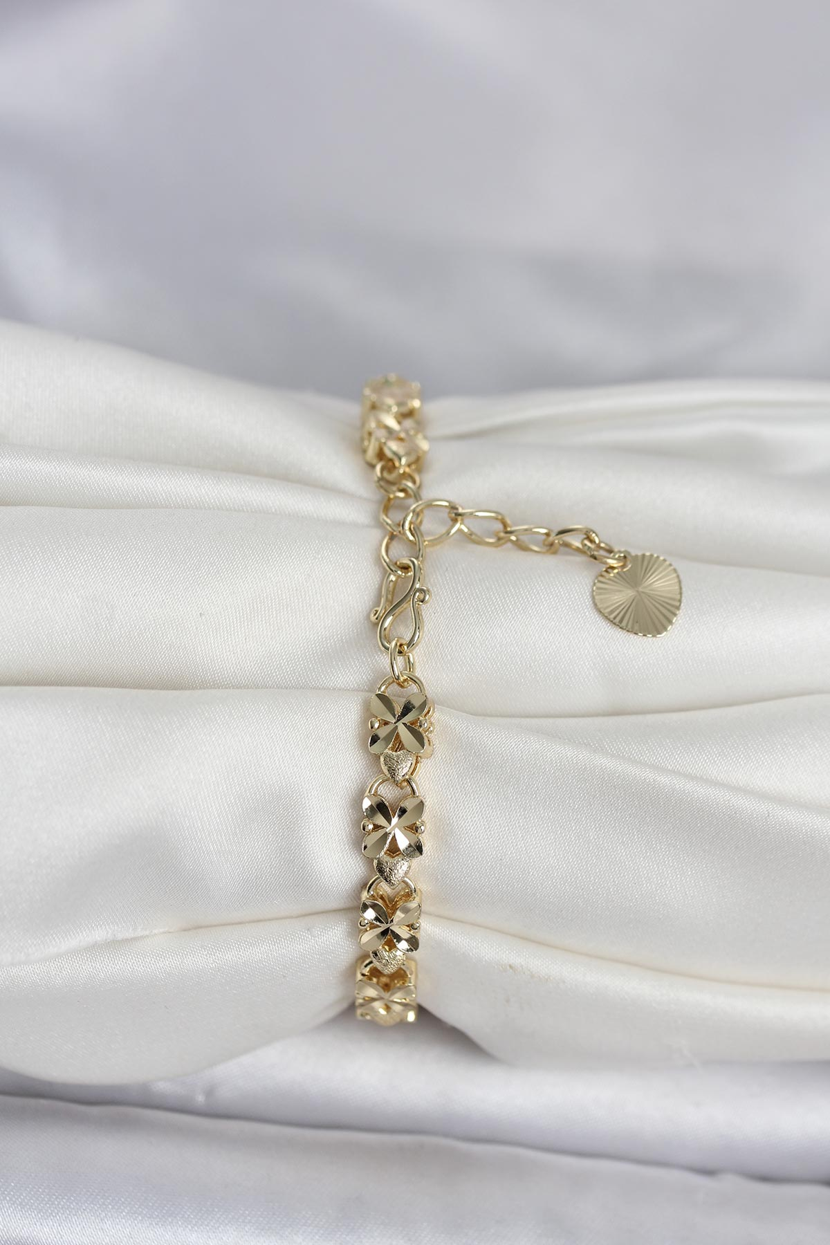 Xuping Kelebek Model Gold Renk Kadın Bileklik 5886