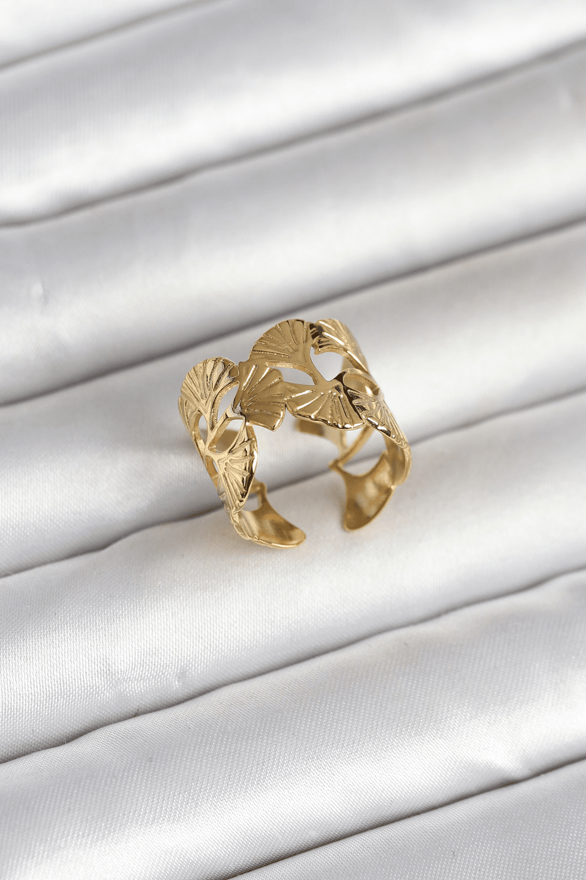 316L Çelik Gold Renk Yelpaze Model Kadın Yüzük 5886